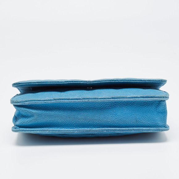 CHANEL Blue Quilted Caviar Leather Classic Wallet on Chain - Picture 8 of 8